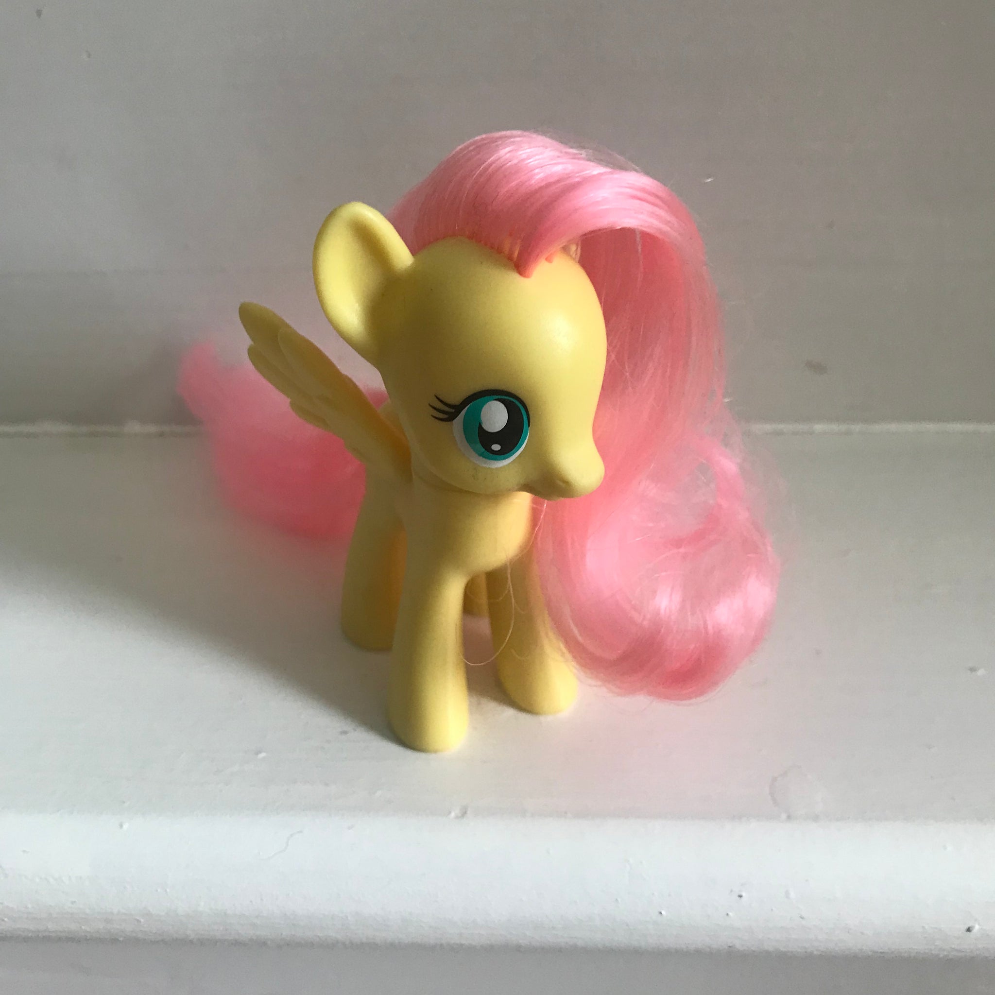 Vintage G4 Hasbro Fluttershy My Little Pony