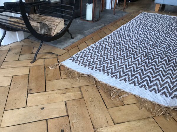 GOSIG Mocha/Offwhite Recycled Cotton Area Rug 120 x 180 cm.